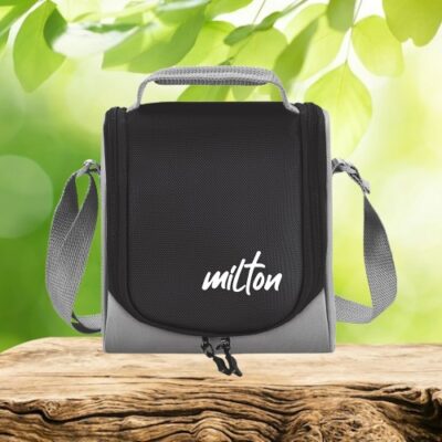 Tastylunchjacket Black 1024X1024 6e00b5d9 d5cc 426a ba6d 30d9da2df22f removebg preview