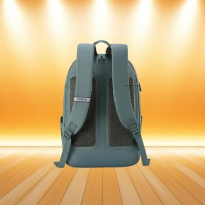 Riley Backpack Fern Green 2