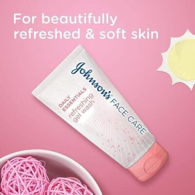 Johnson's & Johnson Face Care Daily Essentials Refreshing Gel Wash