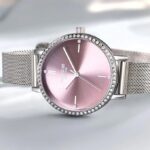 Sonata Poze Quartz Analog Pink Round Dial Silver Mesh Strap Watch for Women