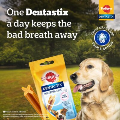 Pedigree Dentastix Oral Care Dog Treat for Medium Breed (10-25 kg), (7 Sticks) 180g Weekly Pack