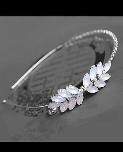 Headband for Girls & Women, Floral Leaf Hair Band, Head Jewellery for women, Fashion Accessory Perfect for Wedding, Party & Festivals