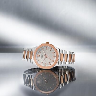 Sonata Bi Metal Breeze Quartz Multicolor Round Dial Men's Watch | Stainless Steel Material | Multi Color Band - SP70071KM01