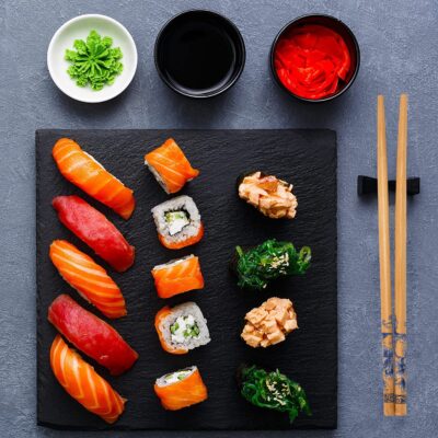 10 Pairs Natural Bamboo Reusable Chopsticks for Sushi, Noodles, Fried Rice (24 cm, Brown)