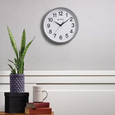 Titan Contemporary Wall Clock with Silent Sweep Technology - 30 Cm X 30 Cm (Medium)(Plastic) - Analog, Silver