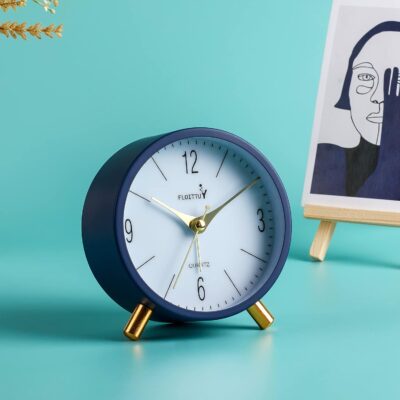 Kadio Metal 4 Inches Super Silent Alarm Clock,Floittuy Navy Blue Beep Wake Round Alarm Clock with Night Light,Battery Operated,Easy Set Entry Lux Stylefor Desk, Bedroom and Home Decoration, Analog