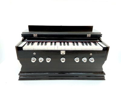 Harmonium- 3 1/4 Octave, Double Bellow, 39 Keys,7 Stopper, 2 Reeds (Bass- Male) With Cover