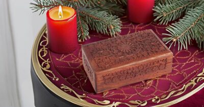 Wooden Kashmiri Carved Jewellery Box for Women, Elegant Brown Gift Box for Birthday Gift for Girlfriend, Exquisite Handcrafted Keepsake, Unique Decorative Box (8 X 5 Inch)