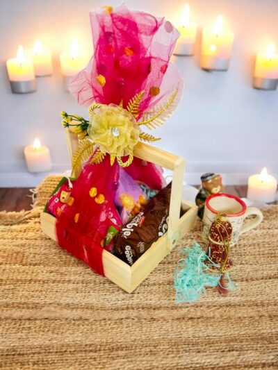 Vayu Art & Crafts Set of 3 Square Pinewood Hamper Gift Handle Basket, with Decoration Net & Flowers, Festival Gift Hamper, Wooden Gift Hamper Basket, Combo/Pack of 3