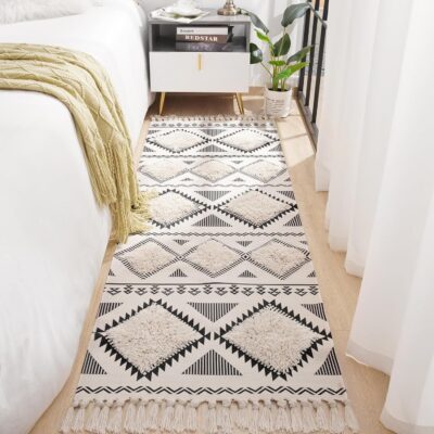 Hand-Woven 100% Cotton Tufted Runner Rug – 2×5 ft (White & Black)
