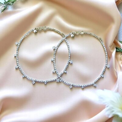 ACCESSHER Silver Plated Anklet Set with Ghungroos | Oxidised Leaf- Design Payal/Legchain/Foot Jewellery | Modern & Traditional Accessories Gift for Women & Girls